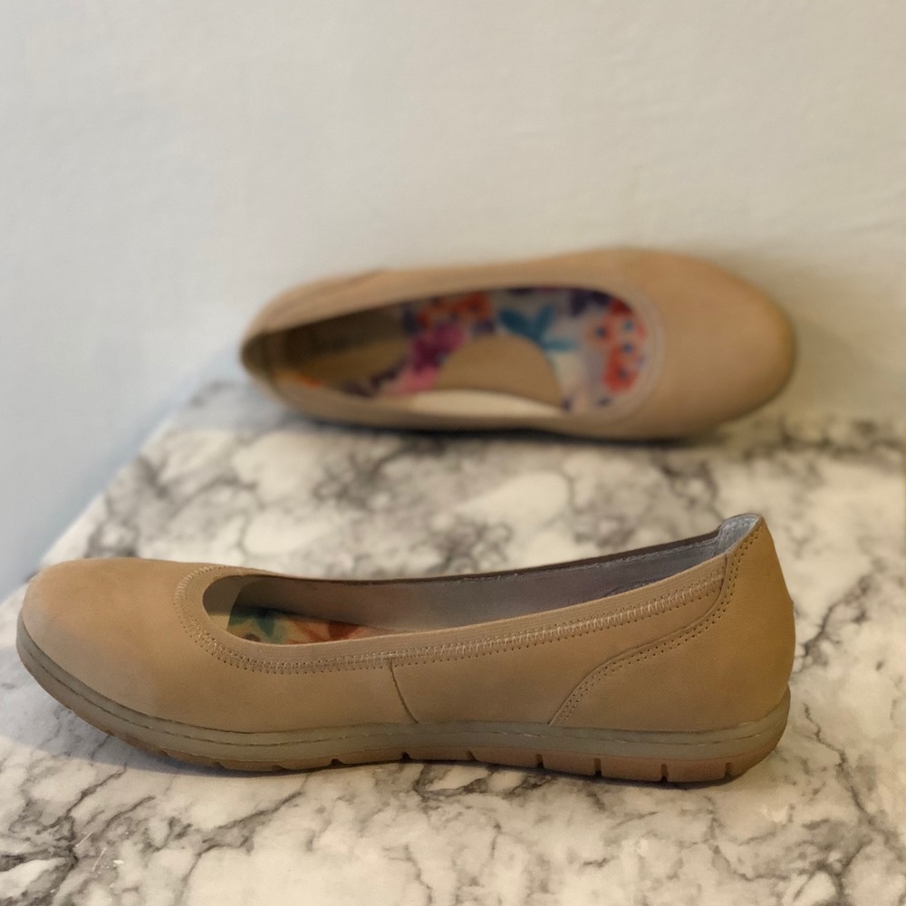 B.O.C. Born Flats